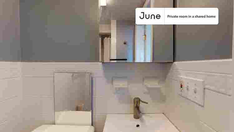 3 BR in Boston