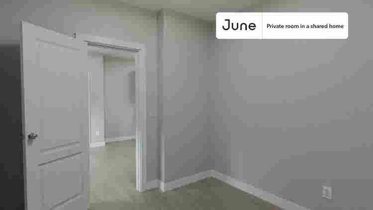3 BR in Boston