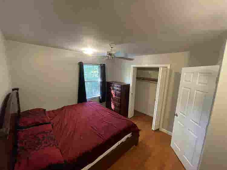 Roommate Wanted