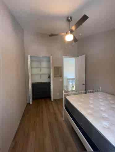 Room for rent in Boynton beach