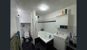 Secure leafy 2bedroom Unit