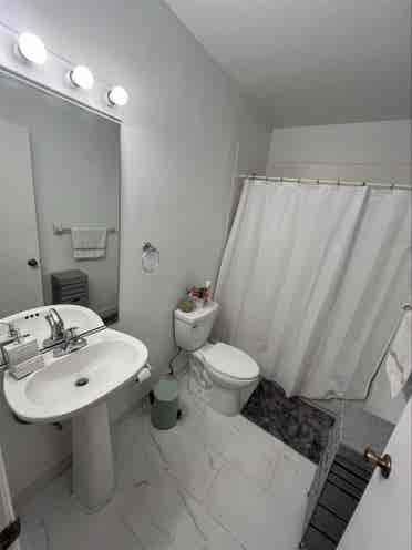 SE RENTA HABITACIÓN