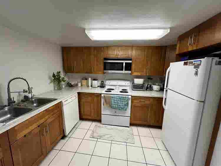SE RENTA HABITACIÓN