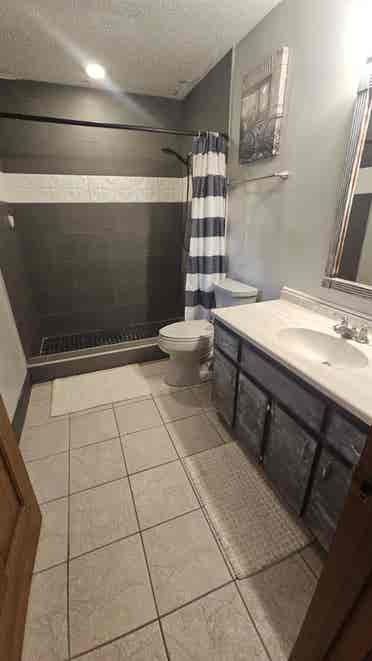 Room Ready to rent!!!