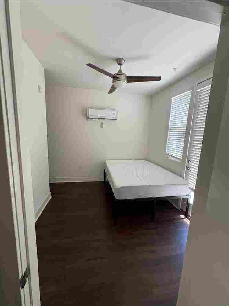Hello Ladies.. room in San Marcos