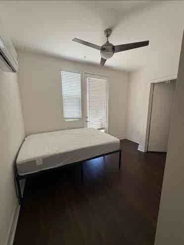 Hello Ladies.. room in San Marcos