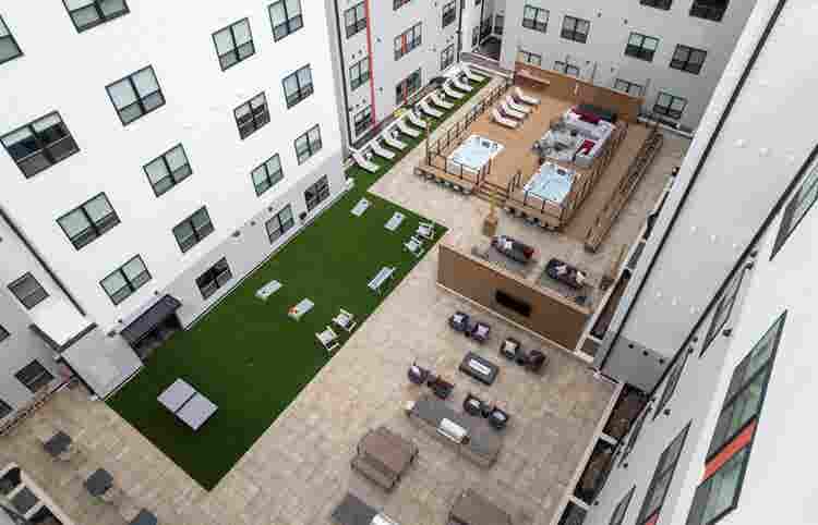 1 bedroom available at The Marshall