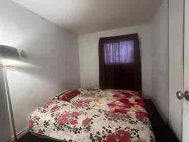 Room for rent brampton