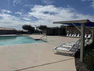 Share my cute house in Surprise AZ