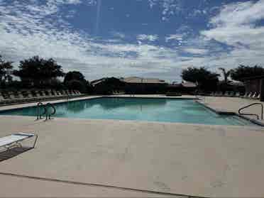 Share my cute house in Surprise AZ