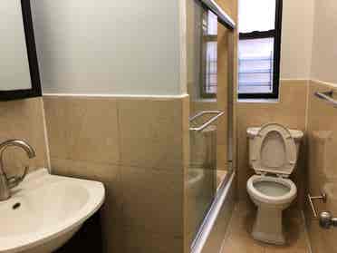 West Harlem rooms available