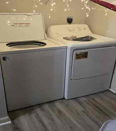 Looking for a tenant! bath
