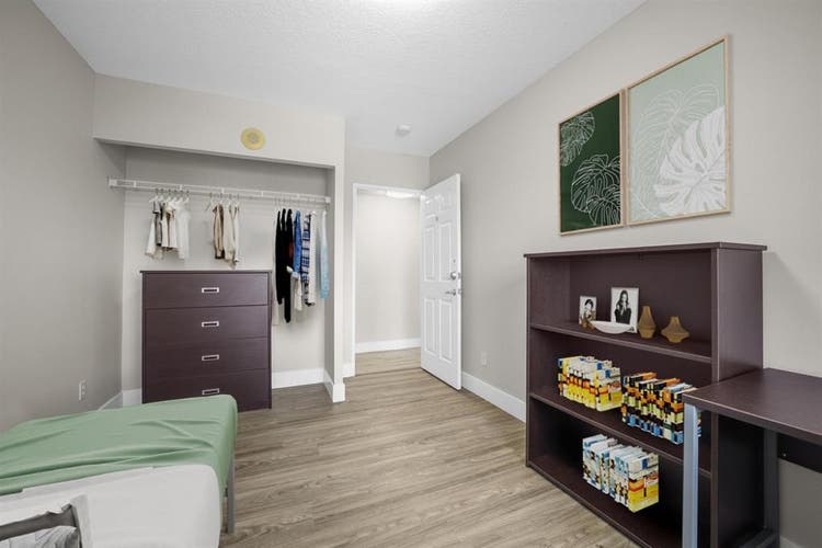 Bedroom Student Unit - Sept 1