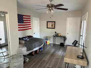 MasterBedroom Available $/month