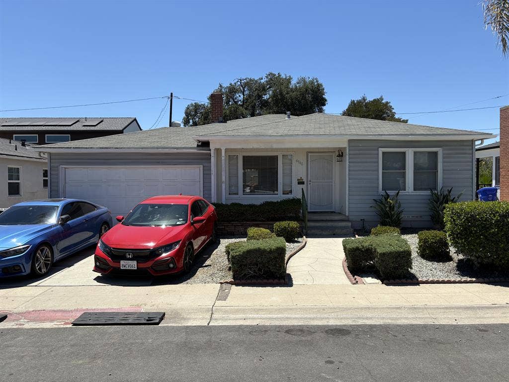 MasterBedroom Available $/month