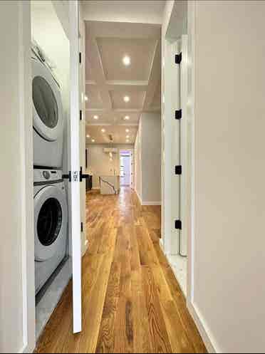 1 Bedroom Shared Bathroom Available