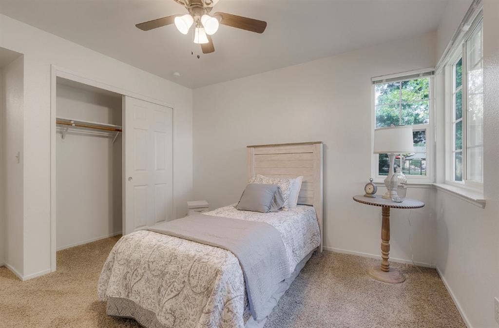 Private room in bath