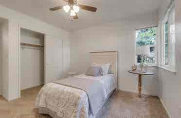 Private room in bath
