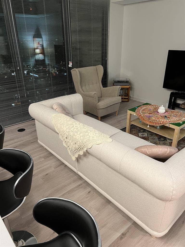 Bed 1 Bath Apartment