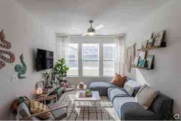 Need Someone To Take Over Lease!