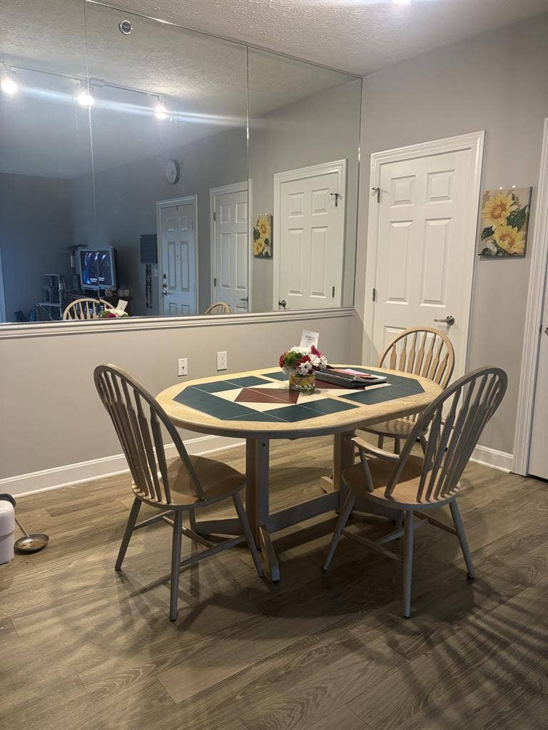 Female Roommate Wanted!