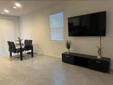 Room for rent in Phoenix/ Avondale