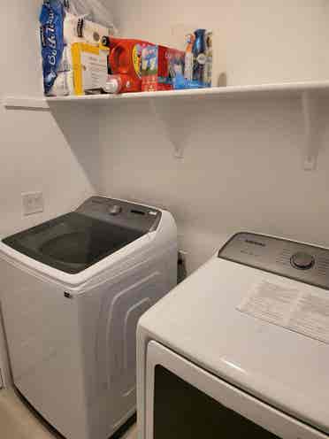 Room for rent in Phoenix/ Avondale