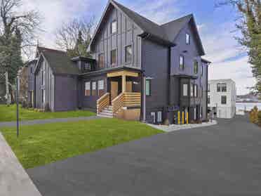 Luxury 4 bedroom in New Haven