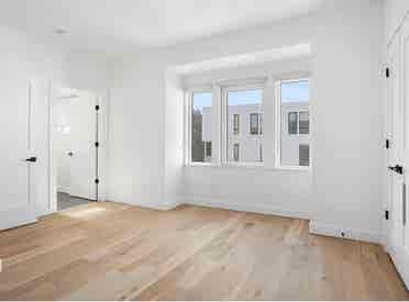 Luxury 4 bedroom in New Haven