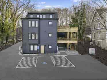 Luxury 4 bedroom in New Haven