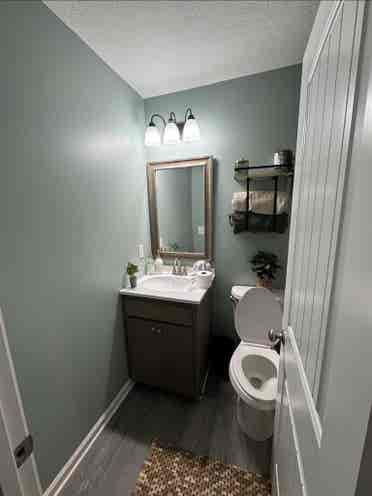 1 private room / 1 private bathroom