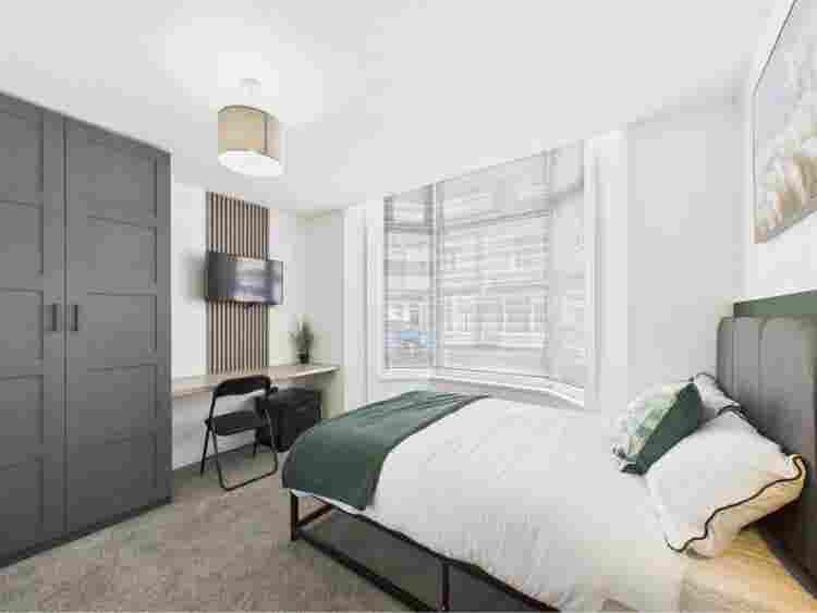 🏡 Refurbished 5 bed House Share