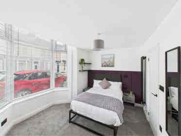 🏡 Refurbished 5 bed House Share