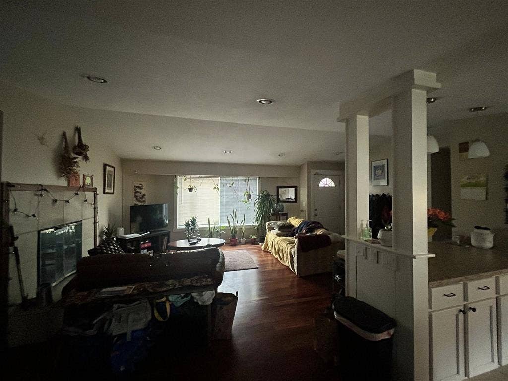Looking for housemate in N Portland