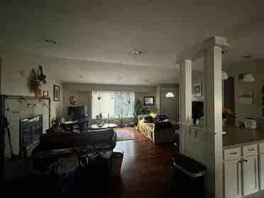 Looking for housemate in N Portland