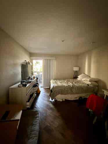 Spacious Bedroom with in-Suite Bath