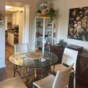 Looking for a roommate!