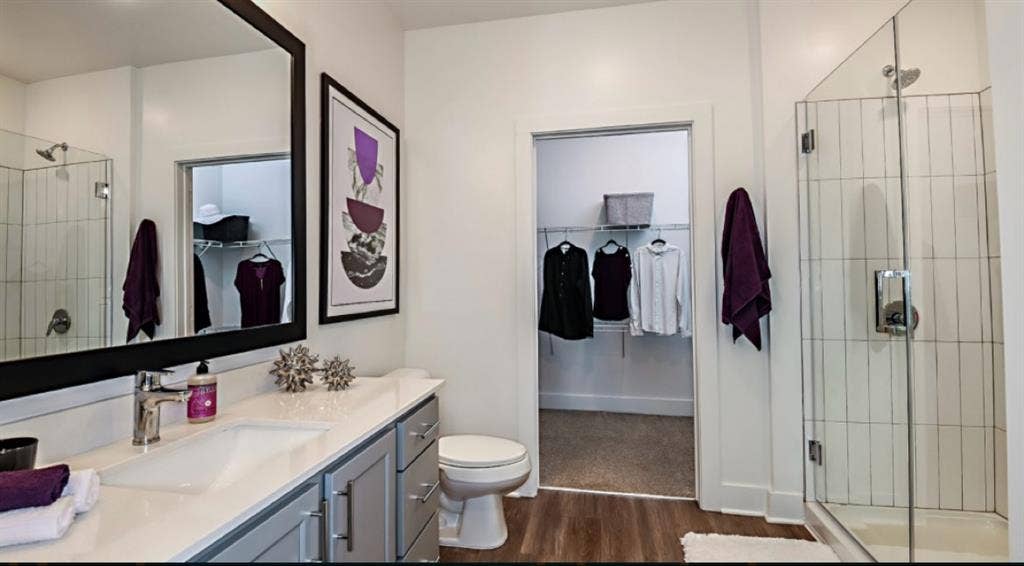 Room for rent Etown