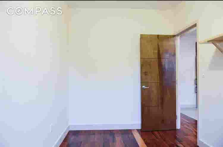 SEPTEMBER/OCTOBER - 2 ROOMS
