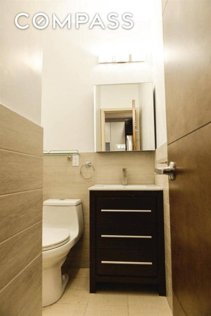 SEPTEMBER/OCTOBER - 2 ROOMS