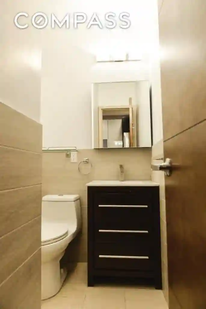 SEPTEMBER/OCTOBER - 2 ROOMS