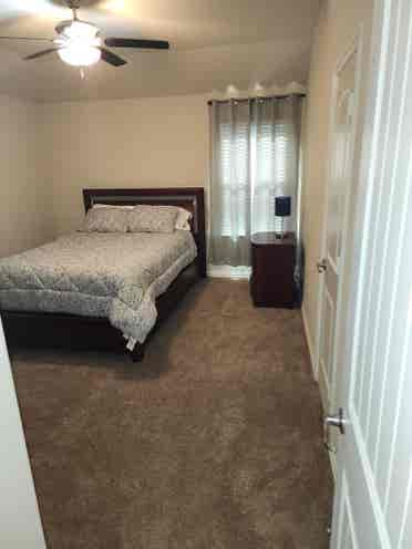 Whole House or Rooms for Rent