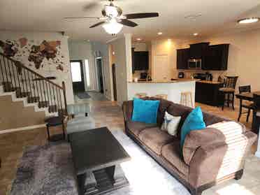Whole House or Rooms for Rent