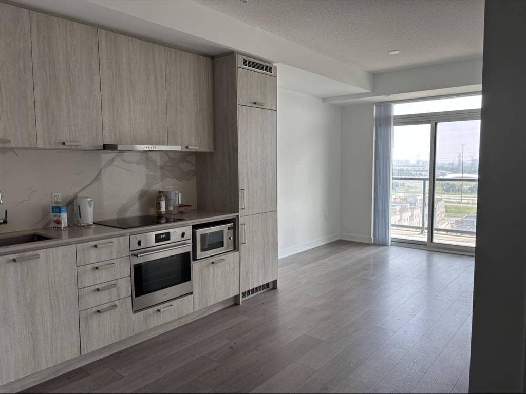 Room Rental- Private bedroom & Bath