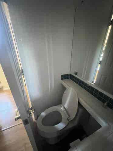 Looking for chill roommate