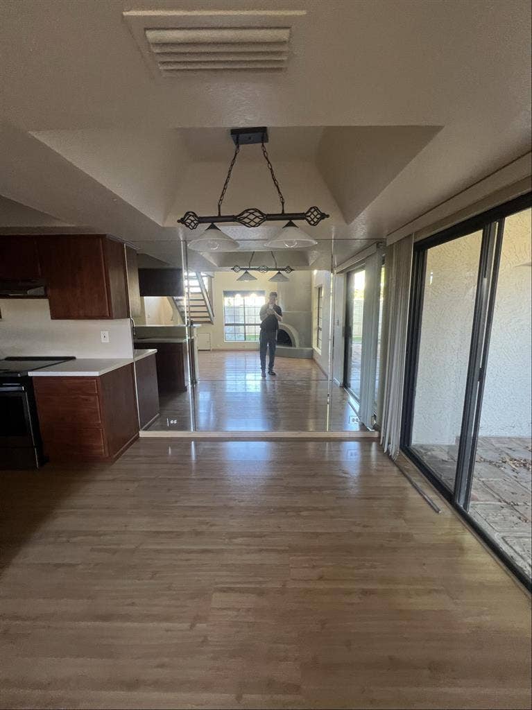 Looking for chill roommate