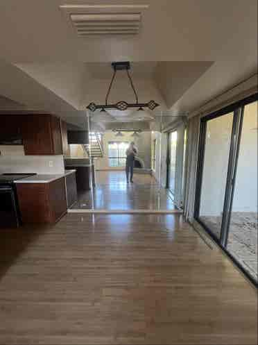 Looking for chill roommate