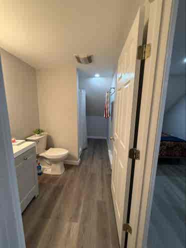 UMASS LOWELL ROOM FOR RENT!!
