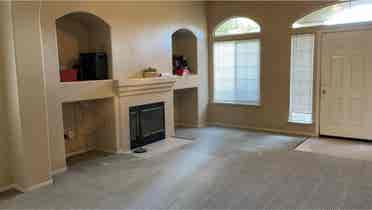 Looking for female roommate