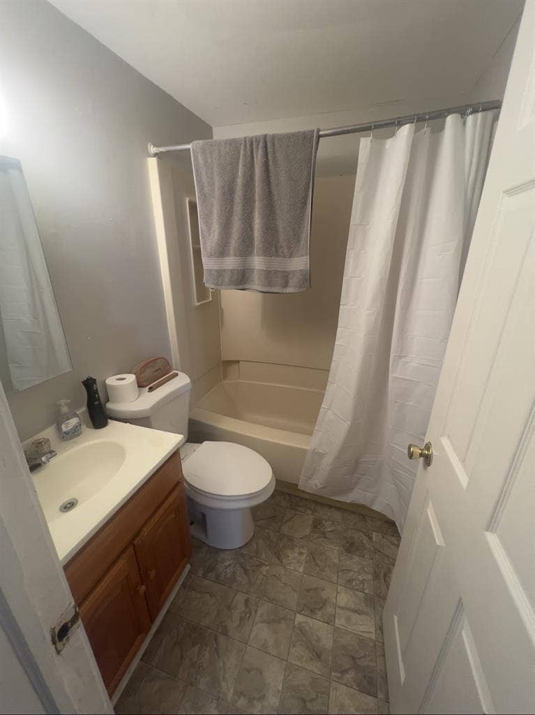 Room near Rutgers Campus (Camden)